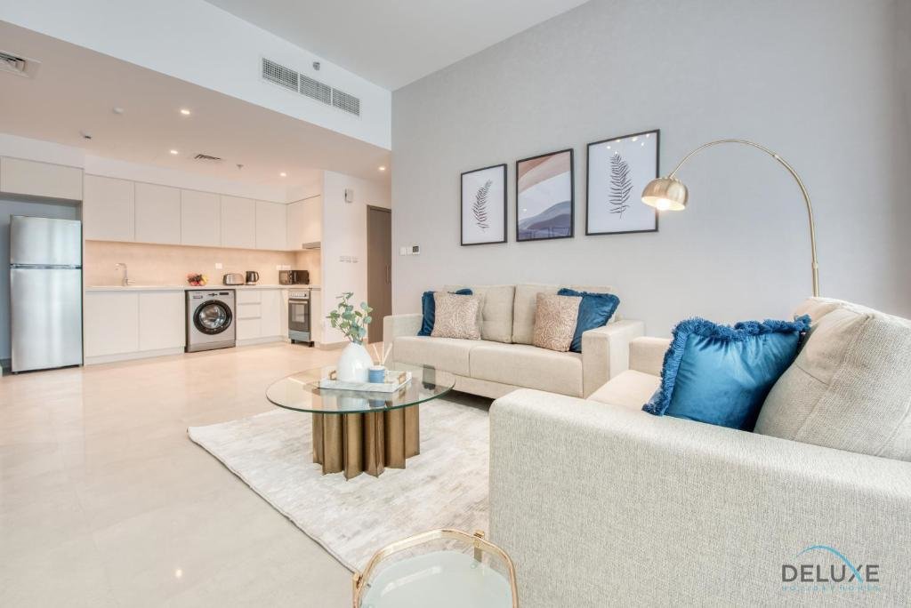 Дубай: Surreal 2 BR Apartment at Creek Horizon Tower 1 by Deluxe Holiday Homes