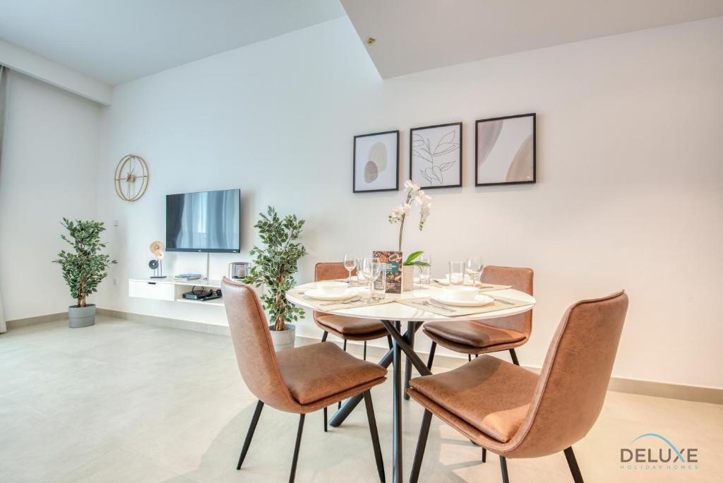 Дубай: Surreal 2 BR Apartment at Creek Horizon Tower 1 by Deluxe Holiday Homes