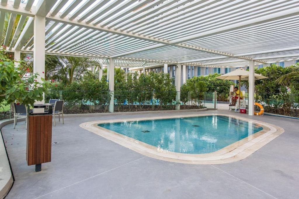 Дубай: Spectacular 3 BR condo with maids room facing the Dubai Eye