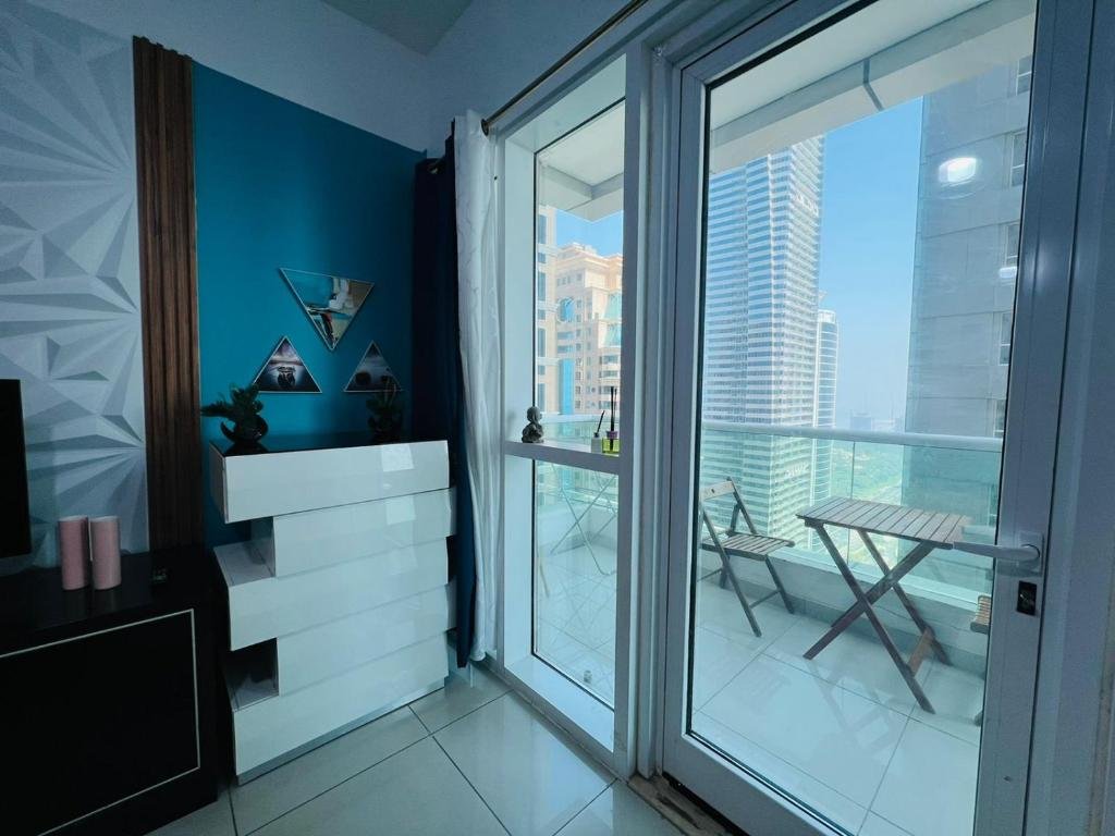 Дубай: skynest holiday homes 1bedroom apartment 4003