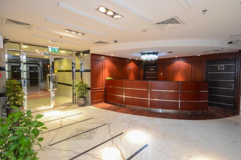 Дубай: RH- 2BR apartment is Al Barsha 1, near mall & lulu