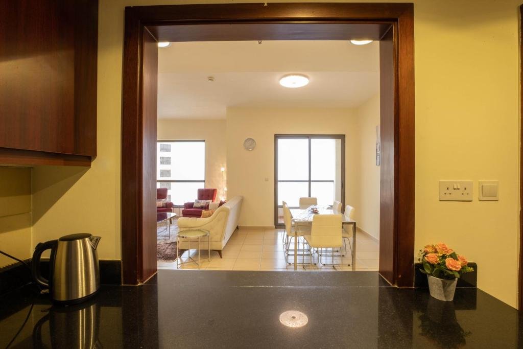 Дубай: JBR Beach Front 3603, 2 BHK Apartment