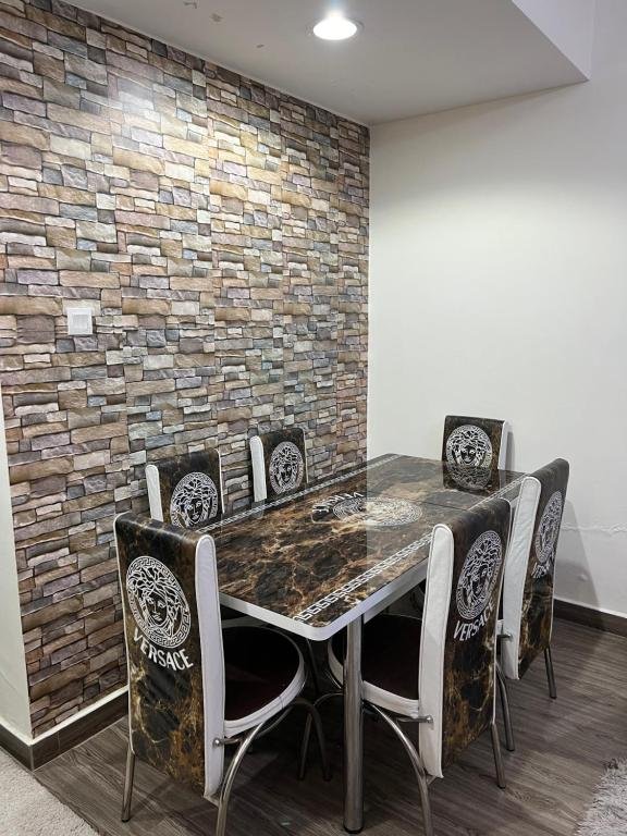 Аджман: Lovely 2 Bedroom with Parking for Rent in Ajman