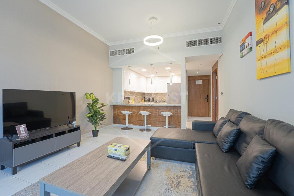 KeyHost - Cozy 1BR Apartment Near Five Hotel - JVC - KG40 — фото 6
