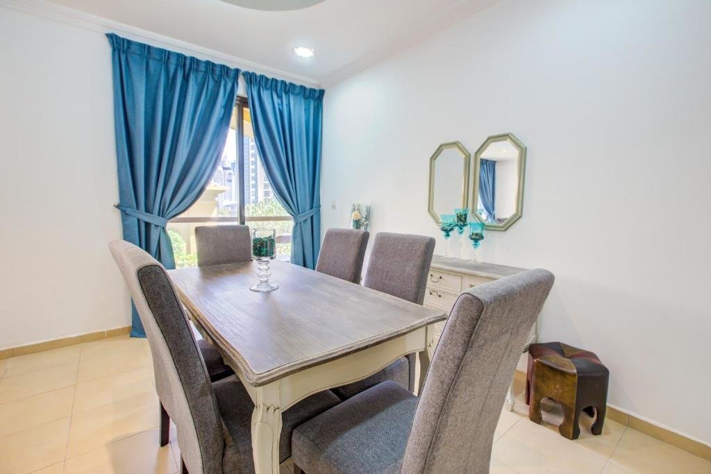 Дубай: 2BR Apartment with Beach Access in Murjan 5 JBR Walk