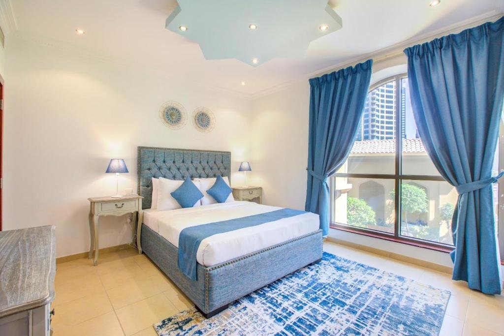 Дубай: 2BR Apartment with Beach Access in Murjan 5 JBR Walk