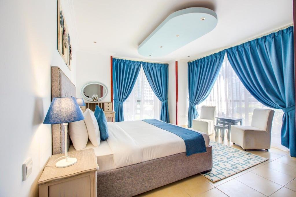 Дубай: 2BR Apartment with Beach Access in Murjan 5 JBR Walk