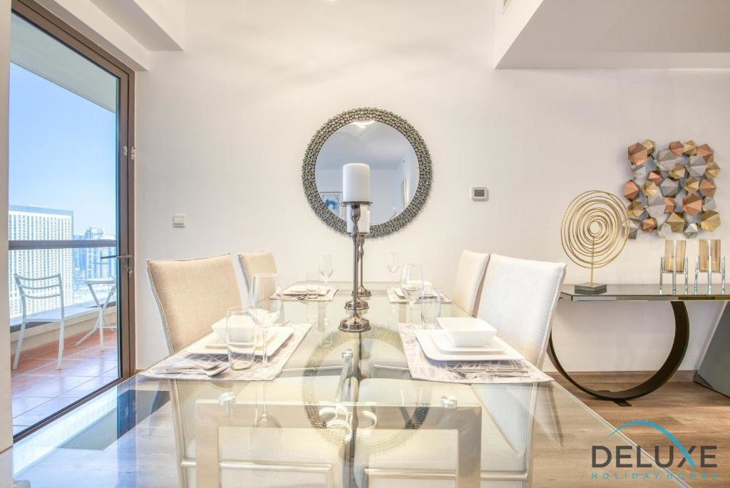 Дубай: Serene 2BR Apartment at Rimal 1 by Deluxe Holiday Homes