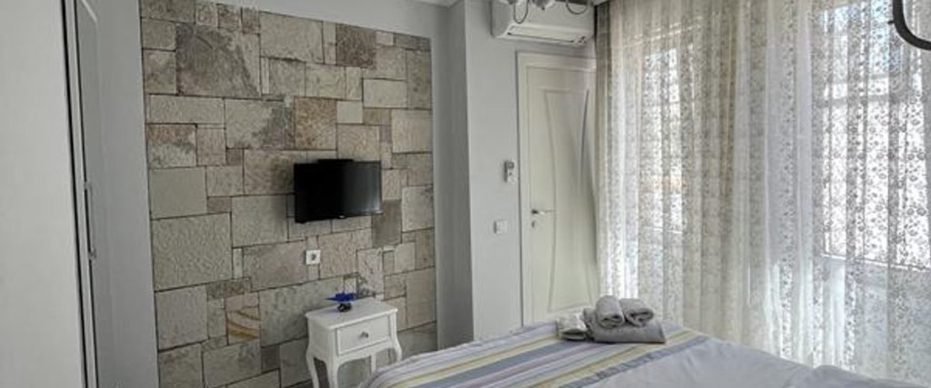 Бозджаада: Ada Evi Mu