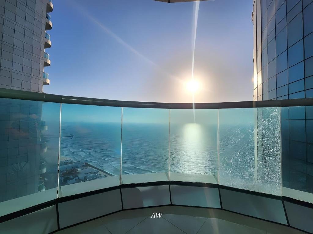 Аджман: Awesome 2 bedroom apartment with beachfront