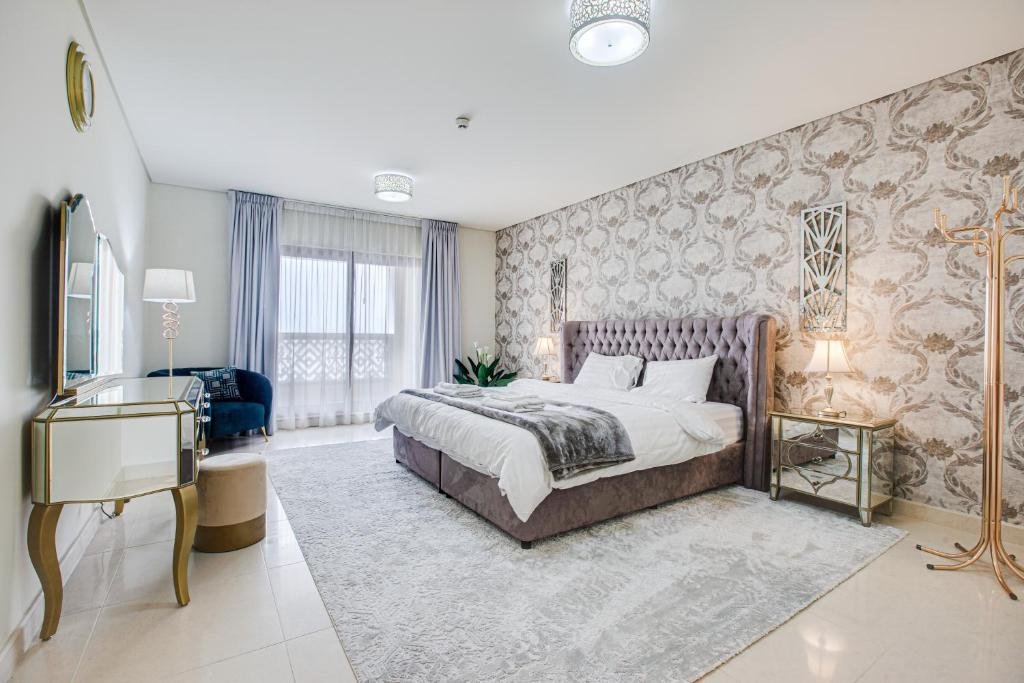 Дубай: Luxury Apartments at Balqis Residence