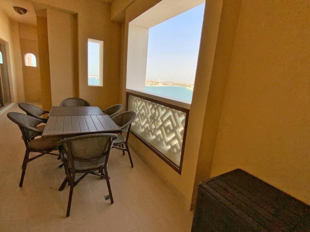 Дубай: Luxury Apartments at Balqis Residence