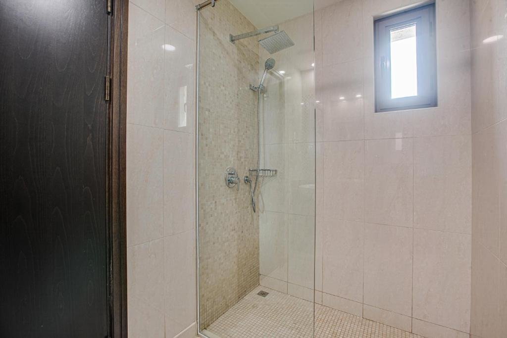 Дубай: Luxury Apartments at Balqis Residence