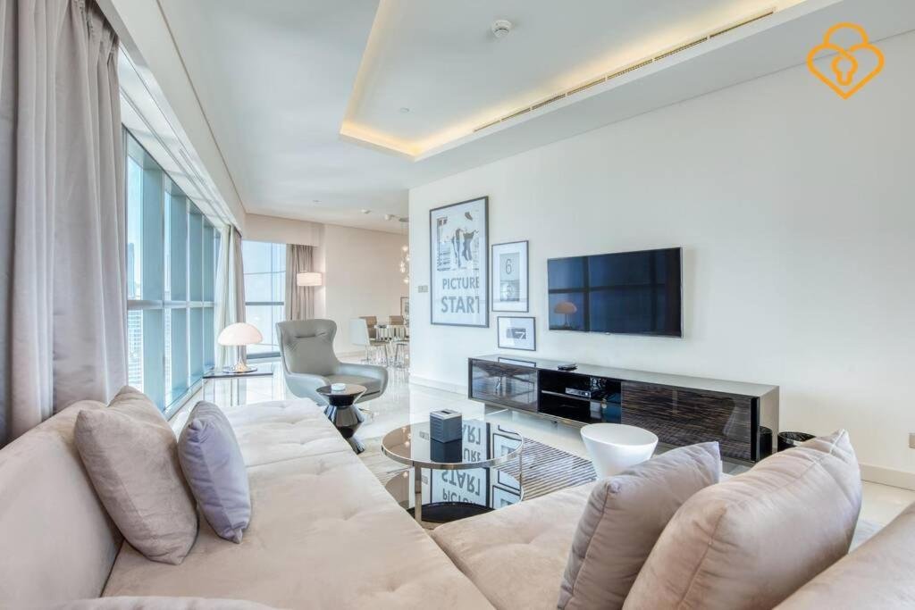 Дубай: Keysplease 5* 2 B/R Apt, Damac Paramount Residence