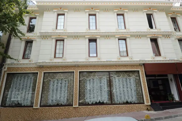 Safir Hotel — фото 1