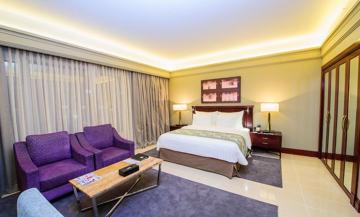Дубай: Le Meridien Al Sondos Suites