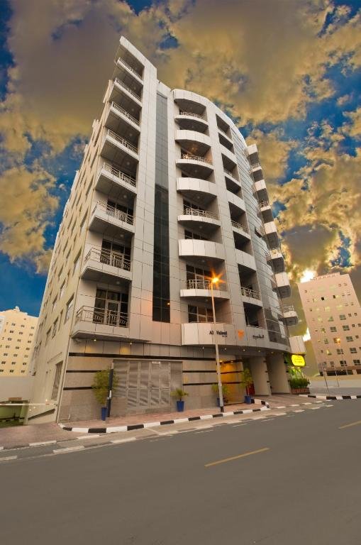 Дубай: Rh- Spacious & Budgeted 1br Near Moe