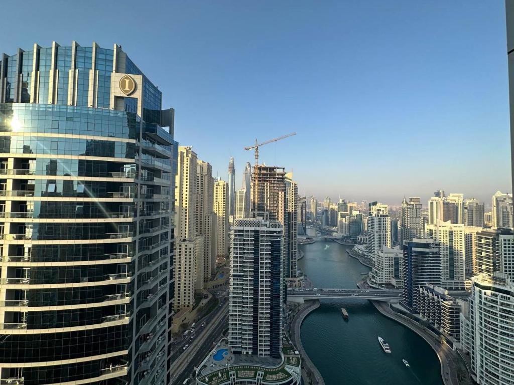 Дубай: Awesome Marina Canal View 1bd Bay Central Marina