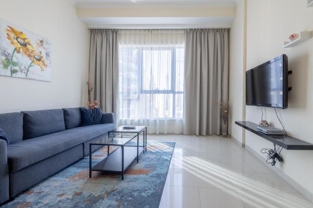 Дубай: Awesome Marina Canal View 1bd Bay Central Marina