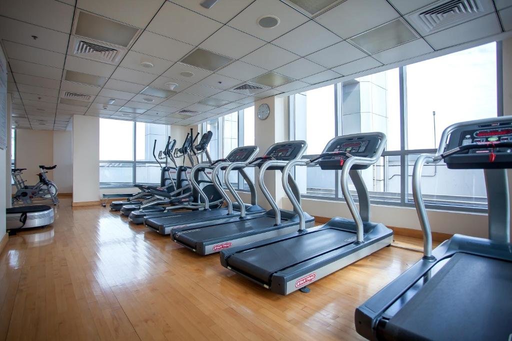 Дубай: Awesome Marina Canal View 1bd Bay Central Marina