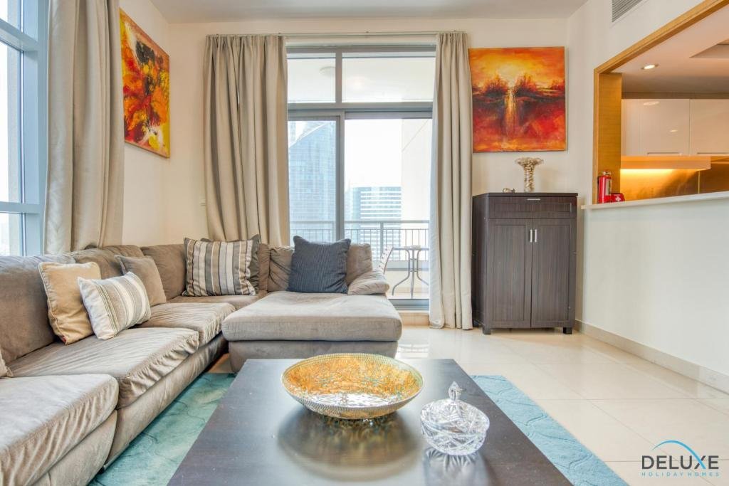 Дубай: Neat 1Br In Claren Tower 1 By Deluxe Holiday Homes