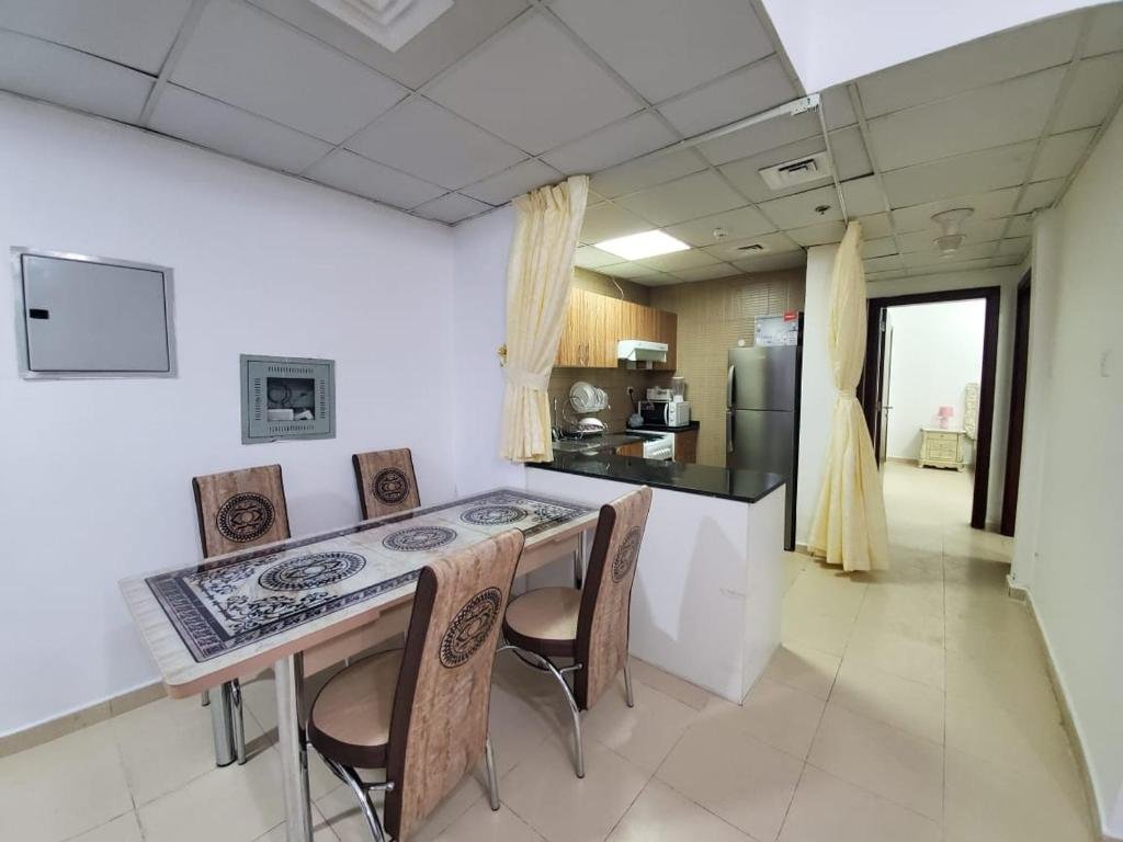 Аджман: Cheap Holiday Home