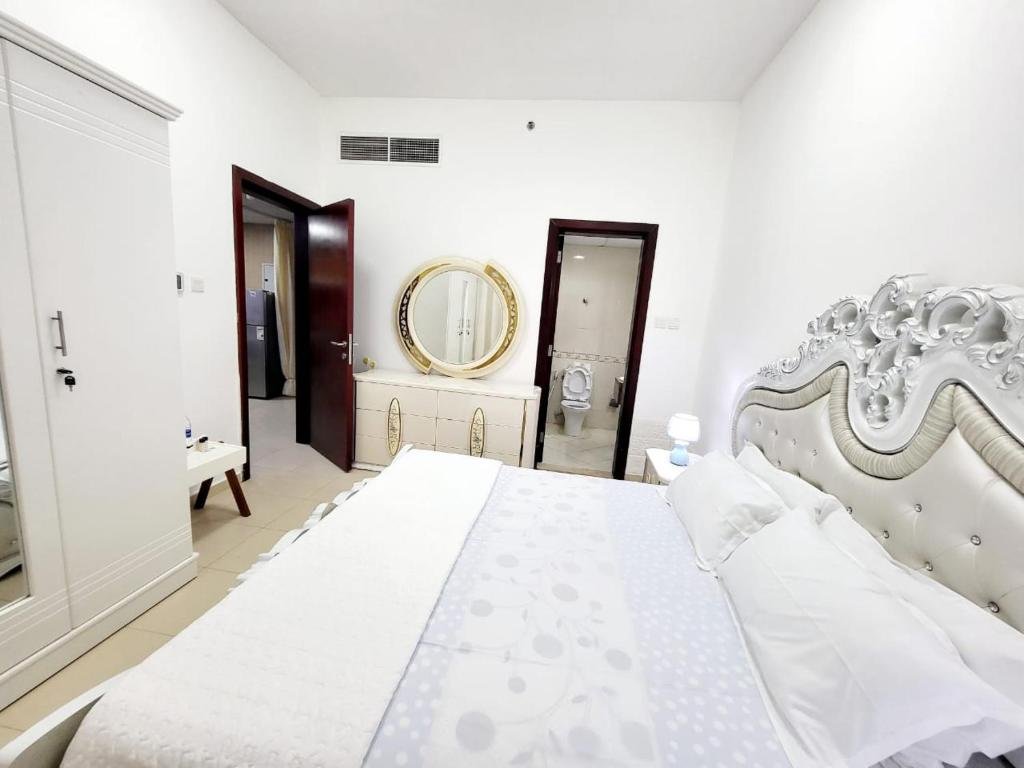 Аджман: Cheap Holiday Home