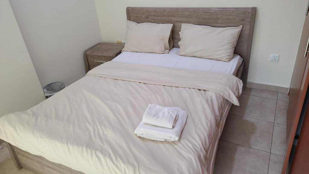 Дубай: Cozy 2bhk Near To Dmcc Metro Station -505