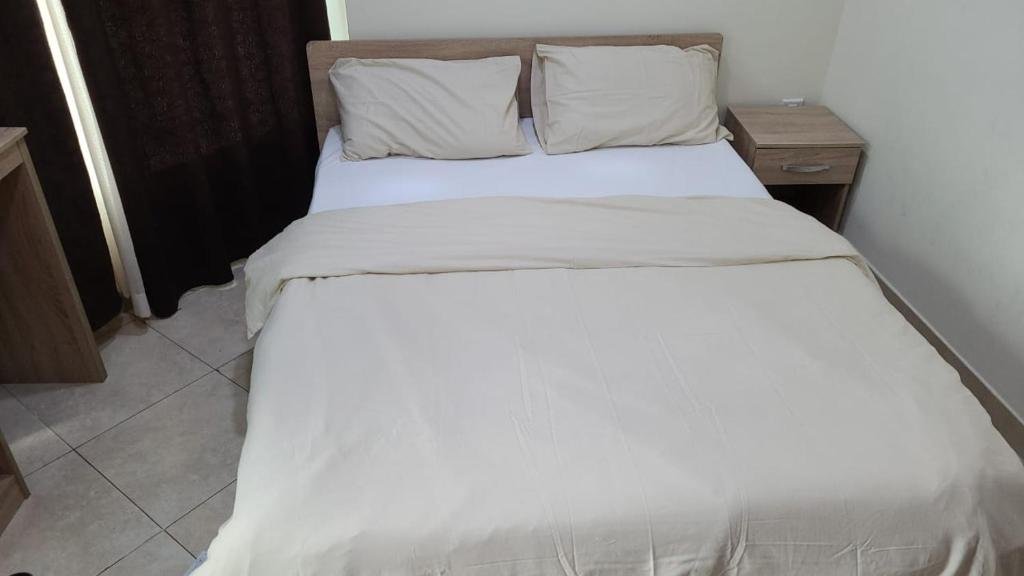 Дубай: Cozy 2bhk Near To Dmcc Metro Station -505