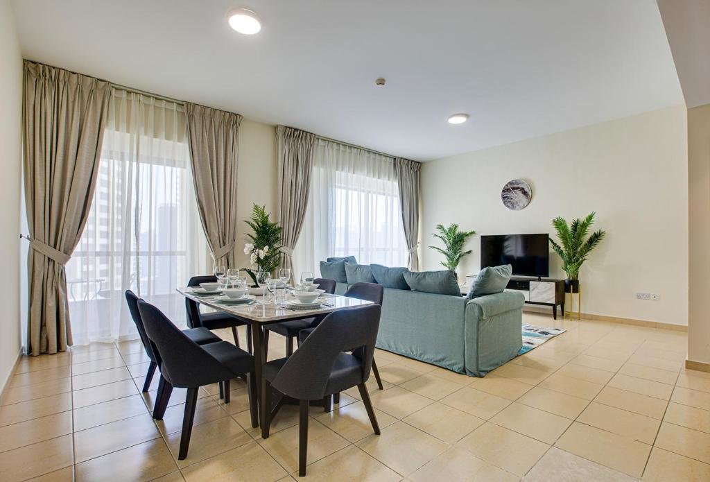 Дубай: Apricus Holiday Homes -JBR Rimal 2BD in front of The Beach