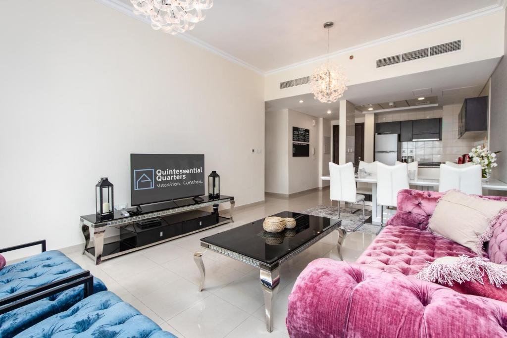 Дубай: Quintessential Quarters - Breathtaking 29th Floor Views