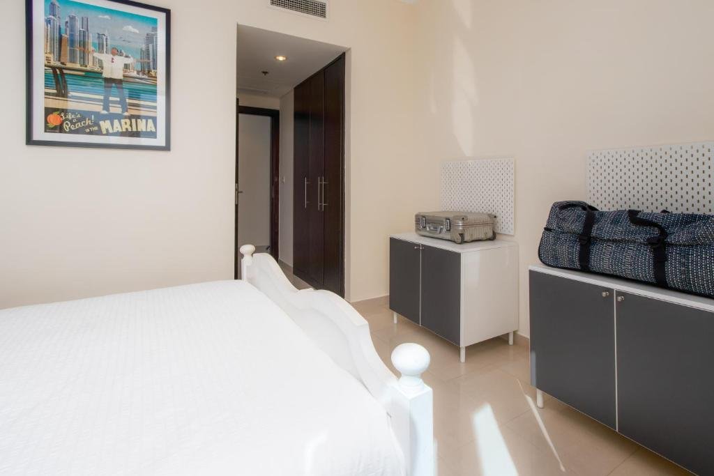 Дубай: Quintessential Quarters - Breathtaking 29th Floor Views