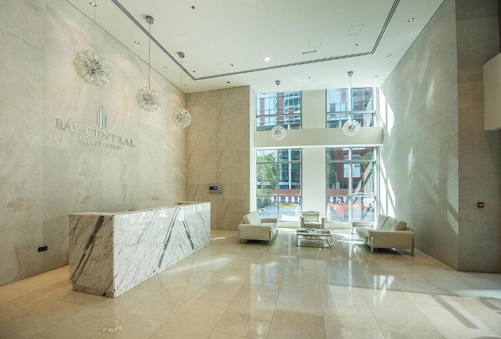 Дубай: Quintessential Quarters - Breathtaking 29th Floor Views