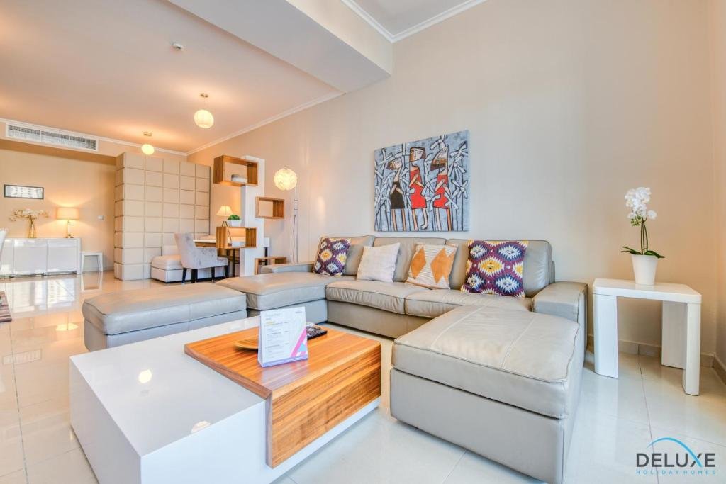 Дубай: Two Bedroom Apartment in Dec Tower T2, Dubai Marina by Deluxe Holiday Homes