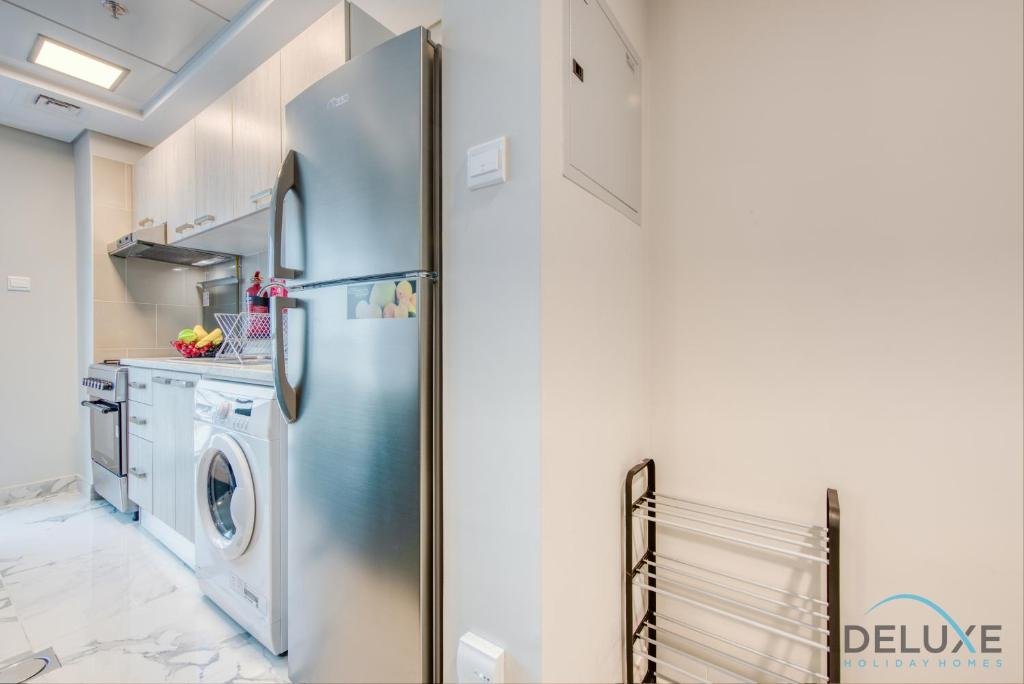Дубай: Peaceful 1BR at MAG 505 Dubai South by Deluxe Holiday Homes