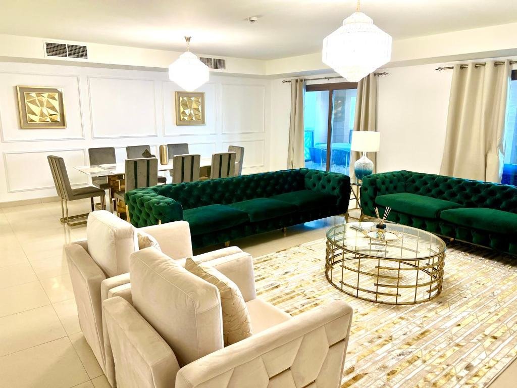 Дубай: Spacious 4 bd and 2 bd apartments with amazing Sea view