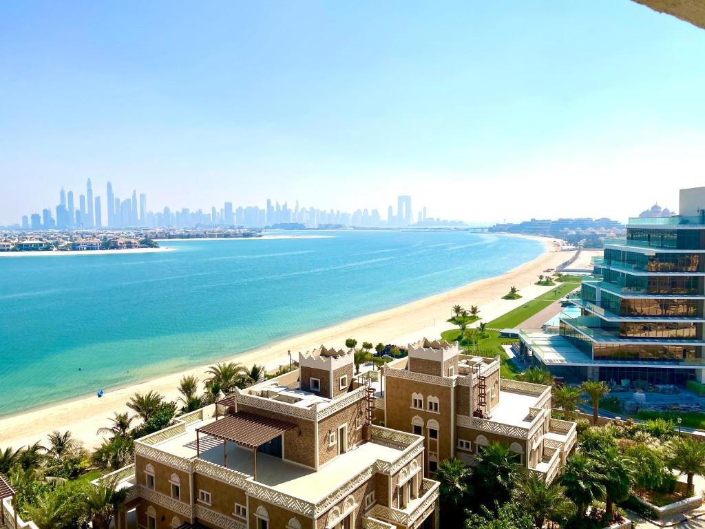 Дубай: Spacious 4 bd and 2 bd apartments with amazing Sea view