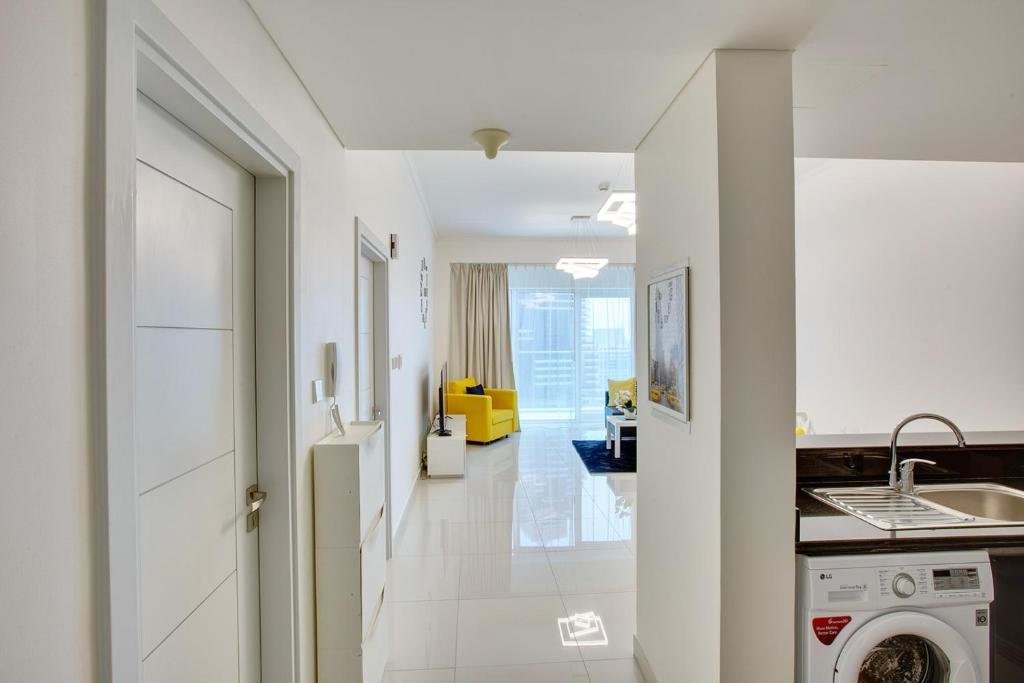 Дубай: Emaar Beachfront - Sunrise Bay Tower, Dubai Marina