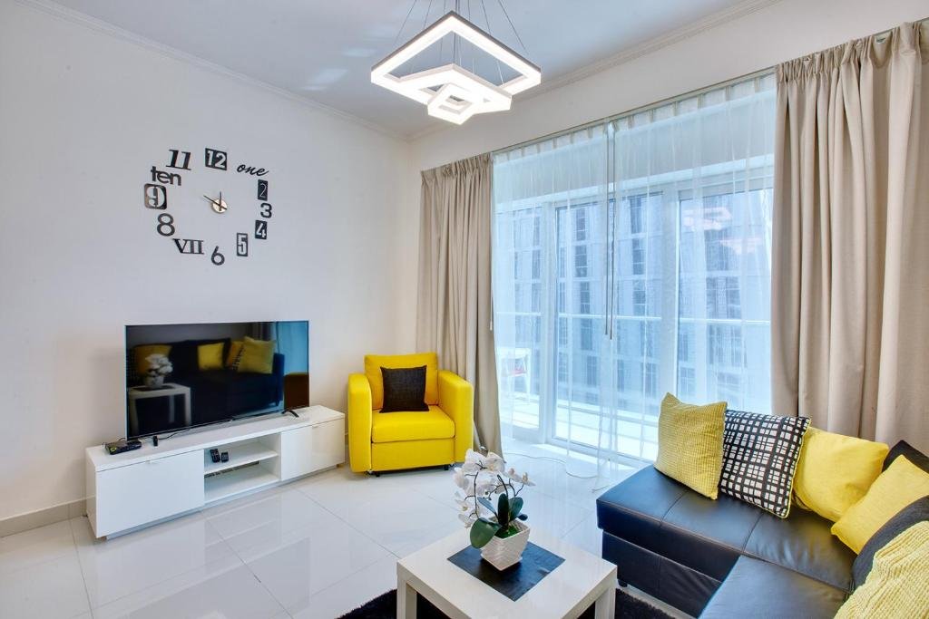 Дубай: Emaar Beachfront - Sunrise Bay Tower, Dubai Marina