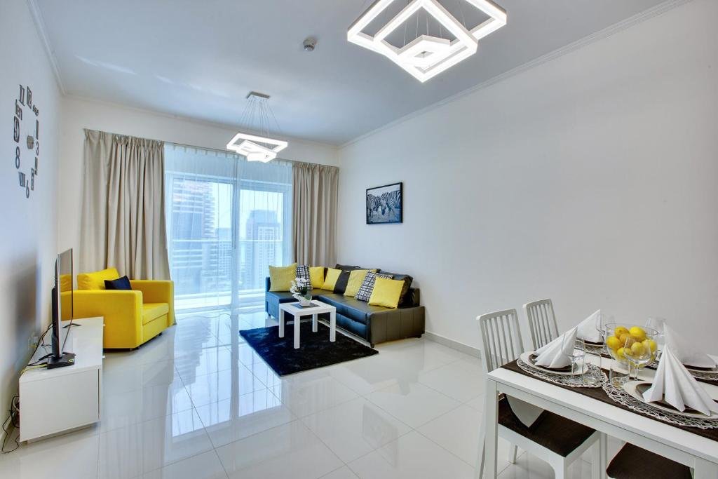 Дубай: Emaar Beachfront - Sunrise Bay Tower, Dubai Marina