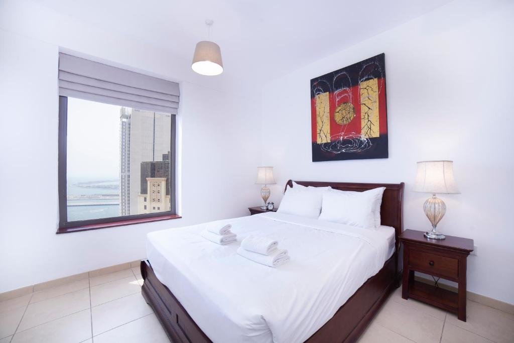 Дубай: Stunning Marina & Sea View 4 Bedroom Apartment, Murjan 6 Jumeriah Beach