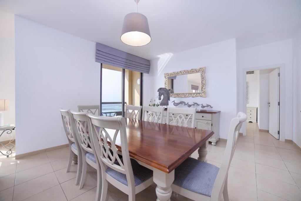 Дубай: Stunning Marina & Sea View 4 Bedroom Apartment, Murjan 6 Jumeriah Beach