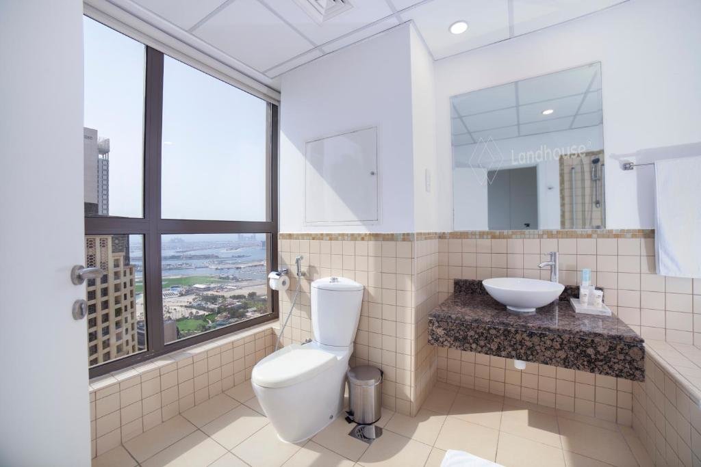 Дубай: Stunning Marina & Sea View 4 Bedroom Apartment, Murjan 6 Jumeriah Beach