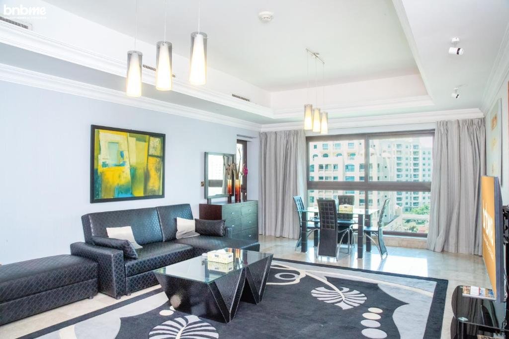Дубай: Beach Pool Fairmont Residences