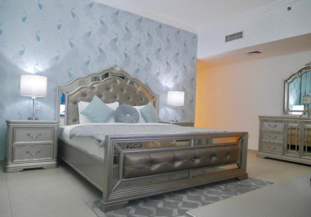 Дубай: Stunning 5* 4Br-Oceanfront-Apartment