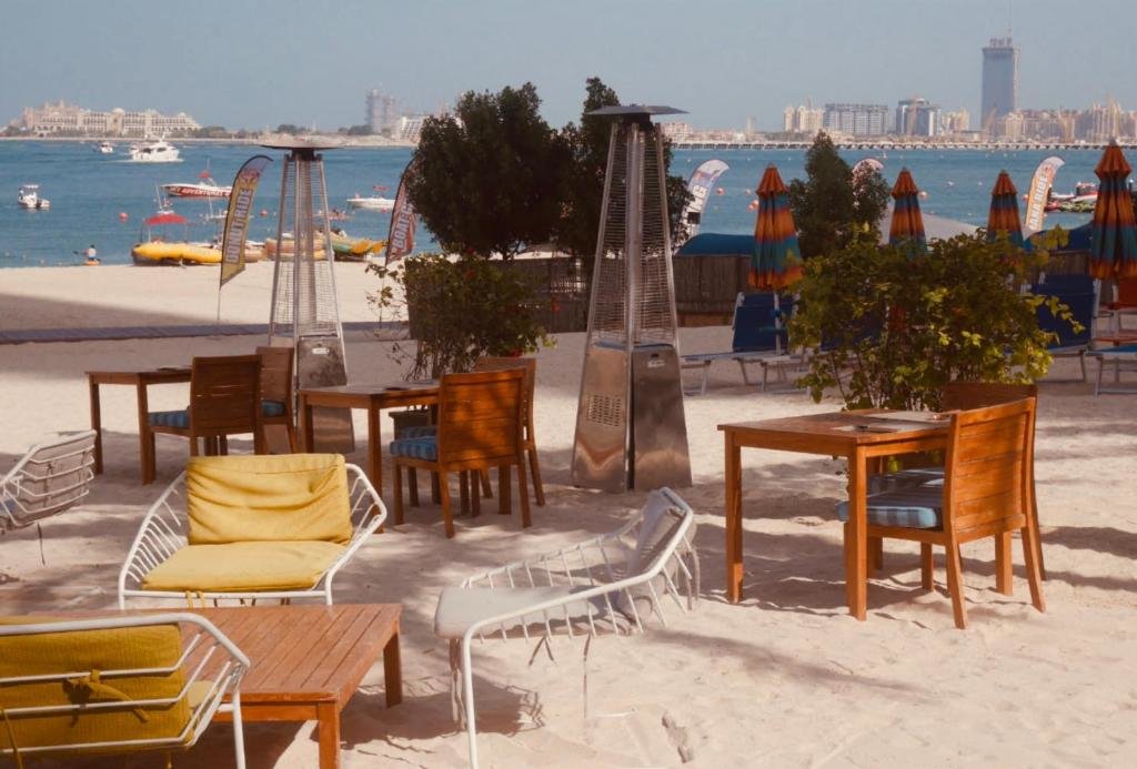 Дубай: Stunning 5* 4Br-Oceanfront-Apartment