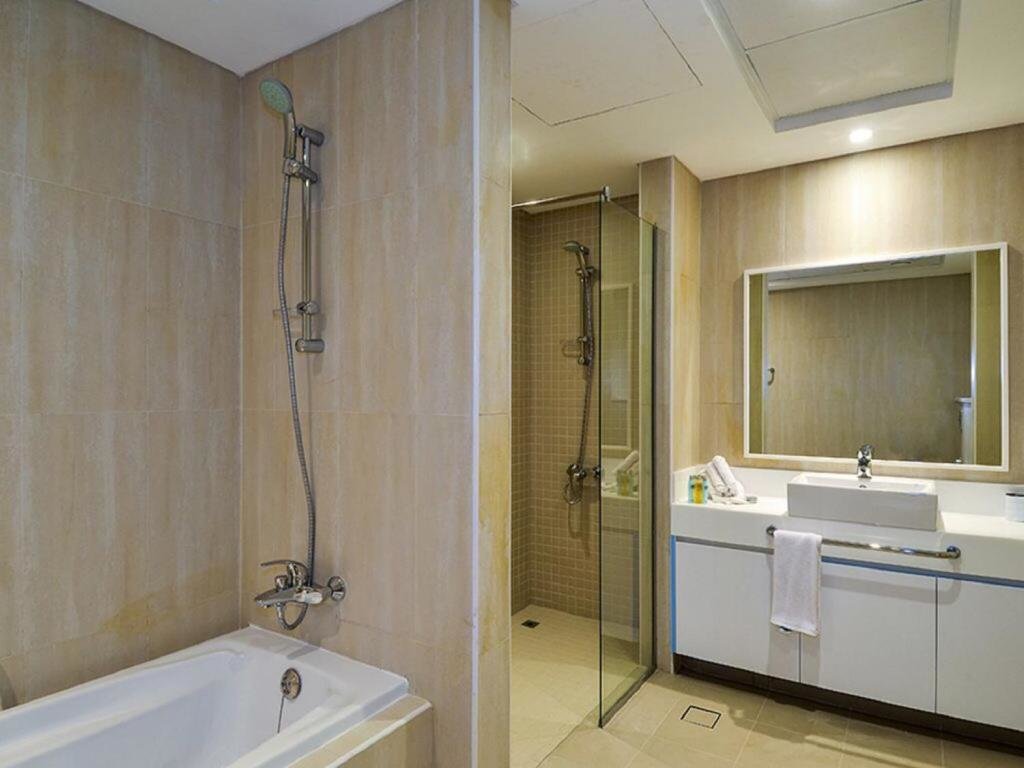 Дубай: Stunning 5* 4Br-Oceanfront-Apartment