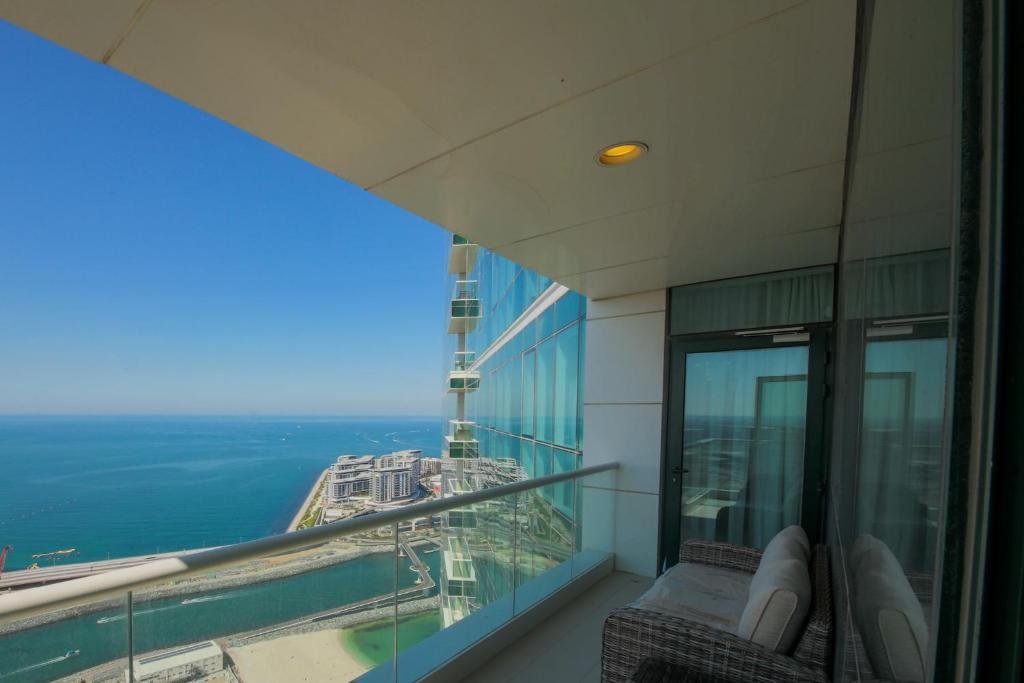Дубай: Stunning 5* 4Br-Oceanfront-Apartment