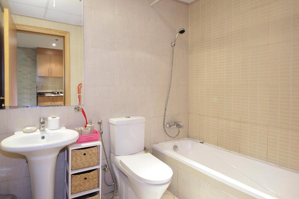 Дубай: Signature Holiday Homes - Luxury Studio Apartment Al Barsha South Dubai