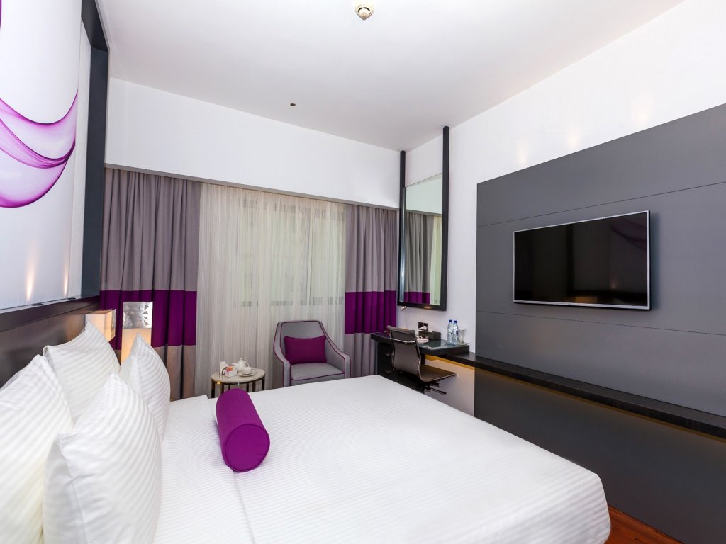 Дубай: Flora Grand Hotel